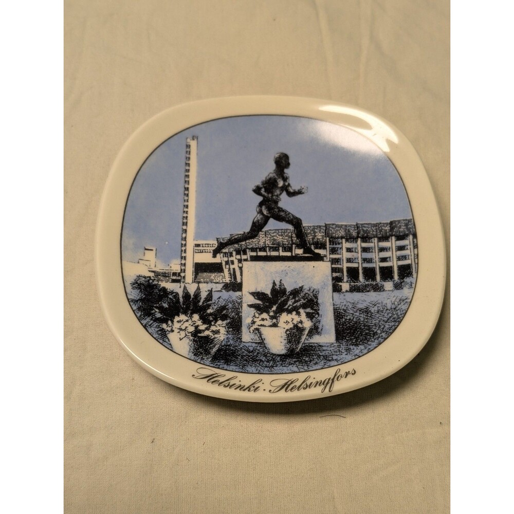 4-3/4" Ceramic Helsinki Statue of Paavo Nurmi Wall Hanging by Arabia Finland